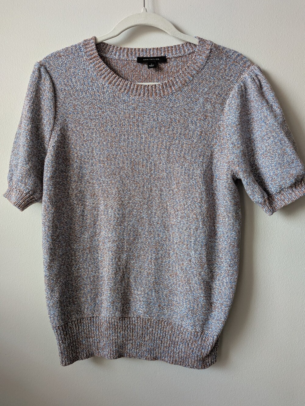 Ann Taylor Short Sleeve Knit Sweater - Heathered Taupe Blue M